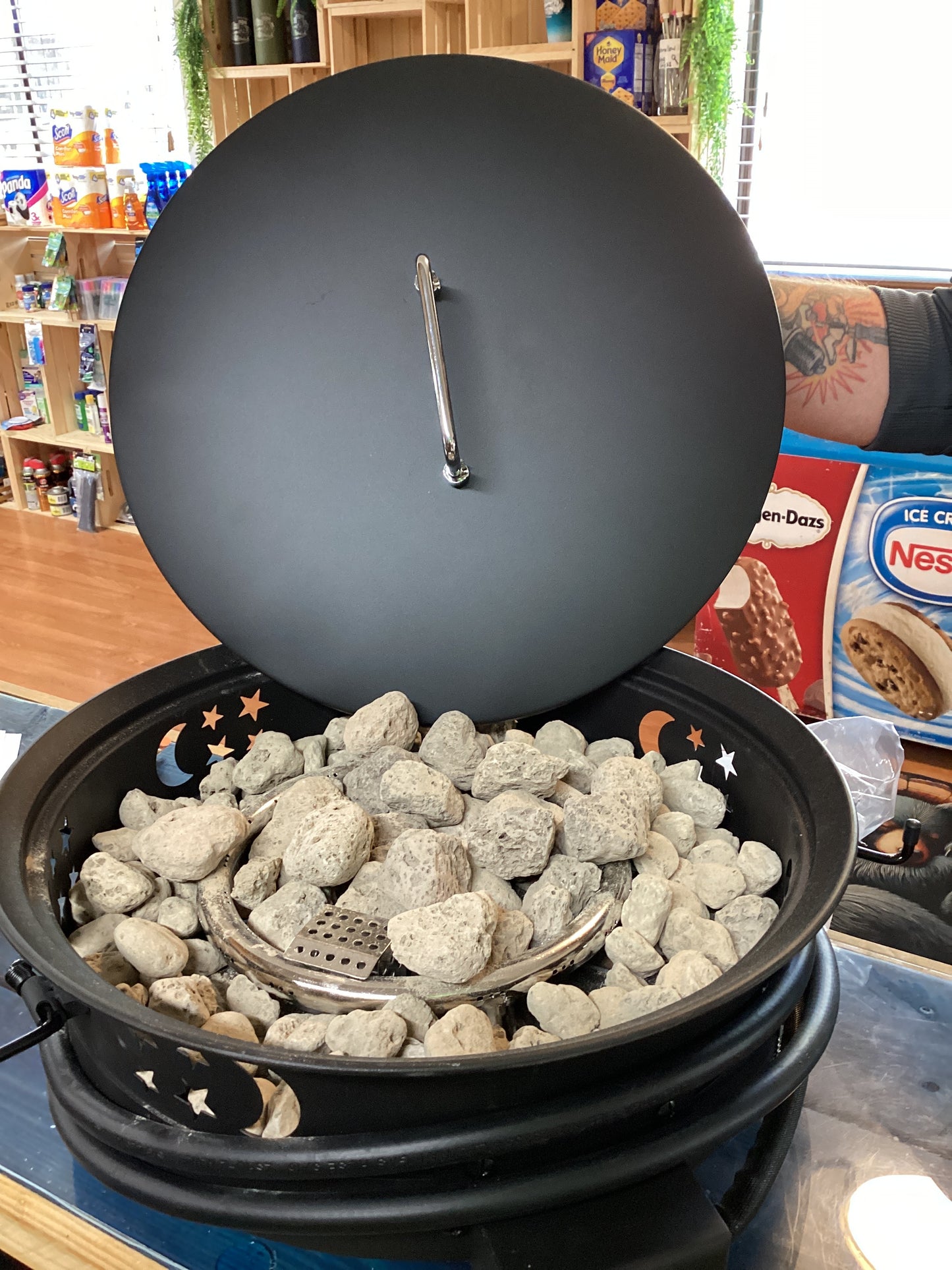 Propane fire pit
