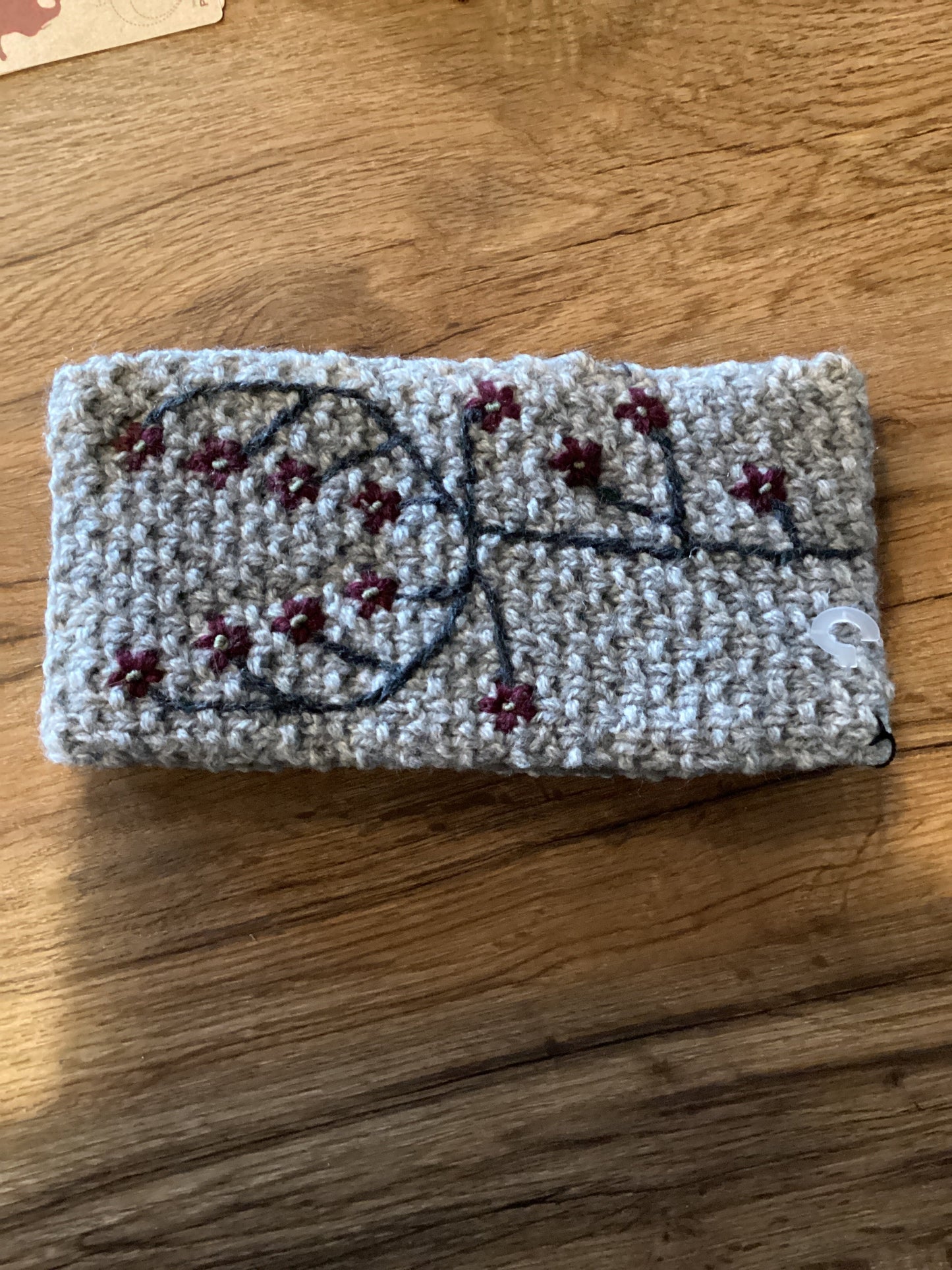 Embroidered Earwarmer